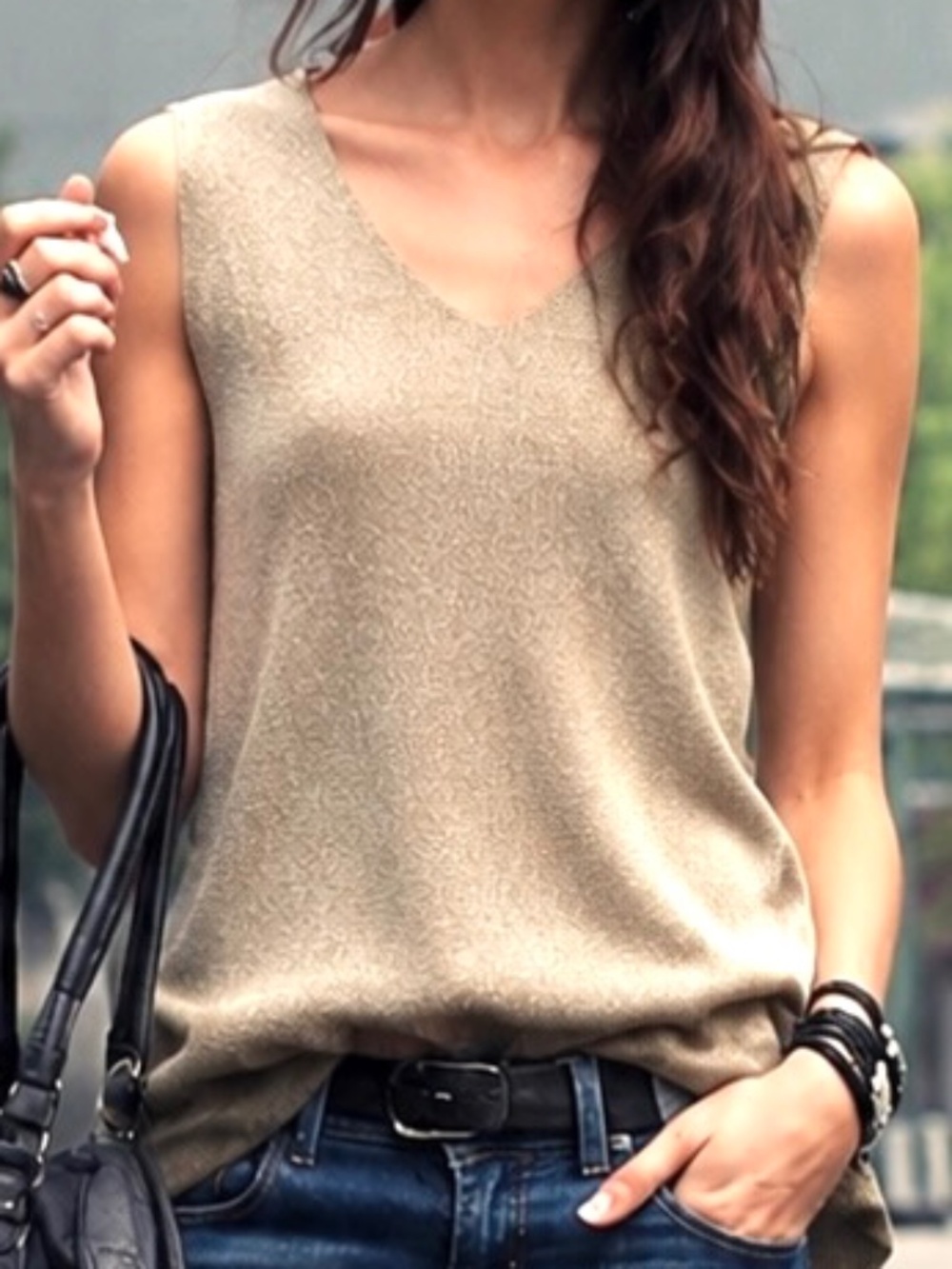 Eileen Fisher gold metallic tank top V-neck size small sleeveless day to night